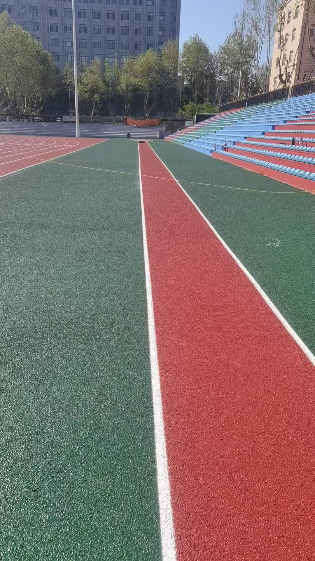 泰州市幼儿园塑胶跑道透水跑道 - 价格